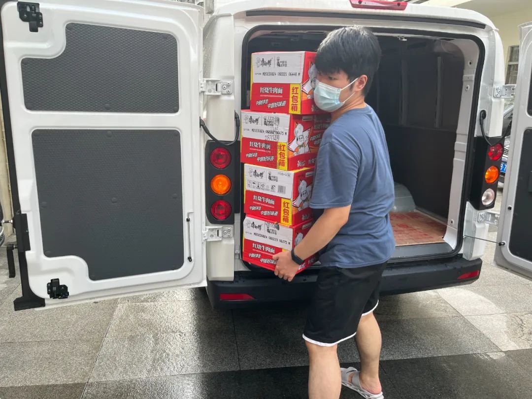 全力以赴，防洪防汛丨中裝建設(shè)積極支援防洪防汛一線